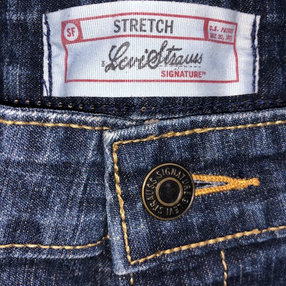 Levis Jeans Womens 12 Stretch Flap Pockets Medium Wash Blue Denim Mid Rise - Picture 8 of 12